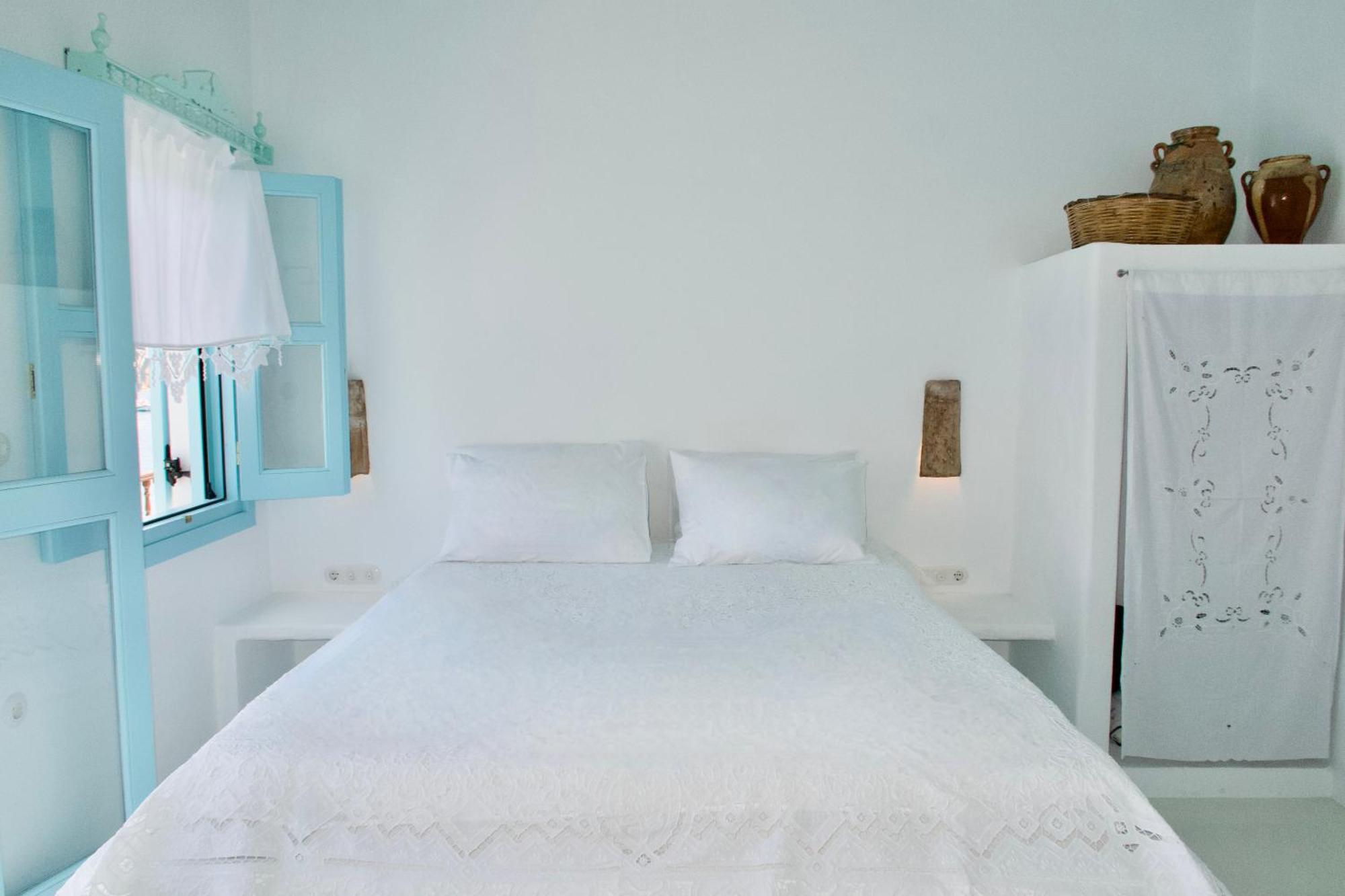 Salt Retreat - Seafront Villa Chalki Town Zewnętrze zdjęcie